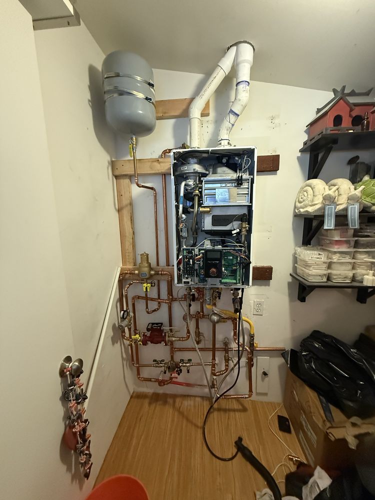 Professionally installed tankless water heater by 5Star Plumbing Seaside